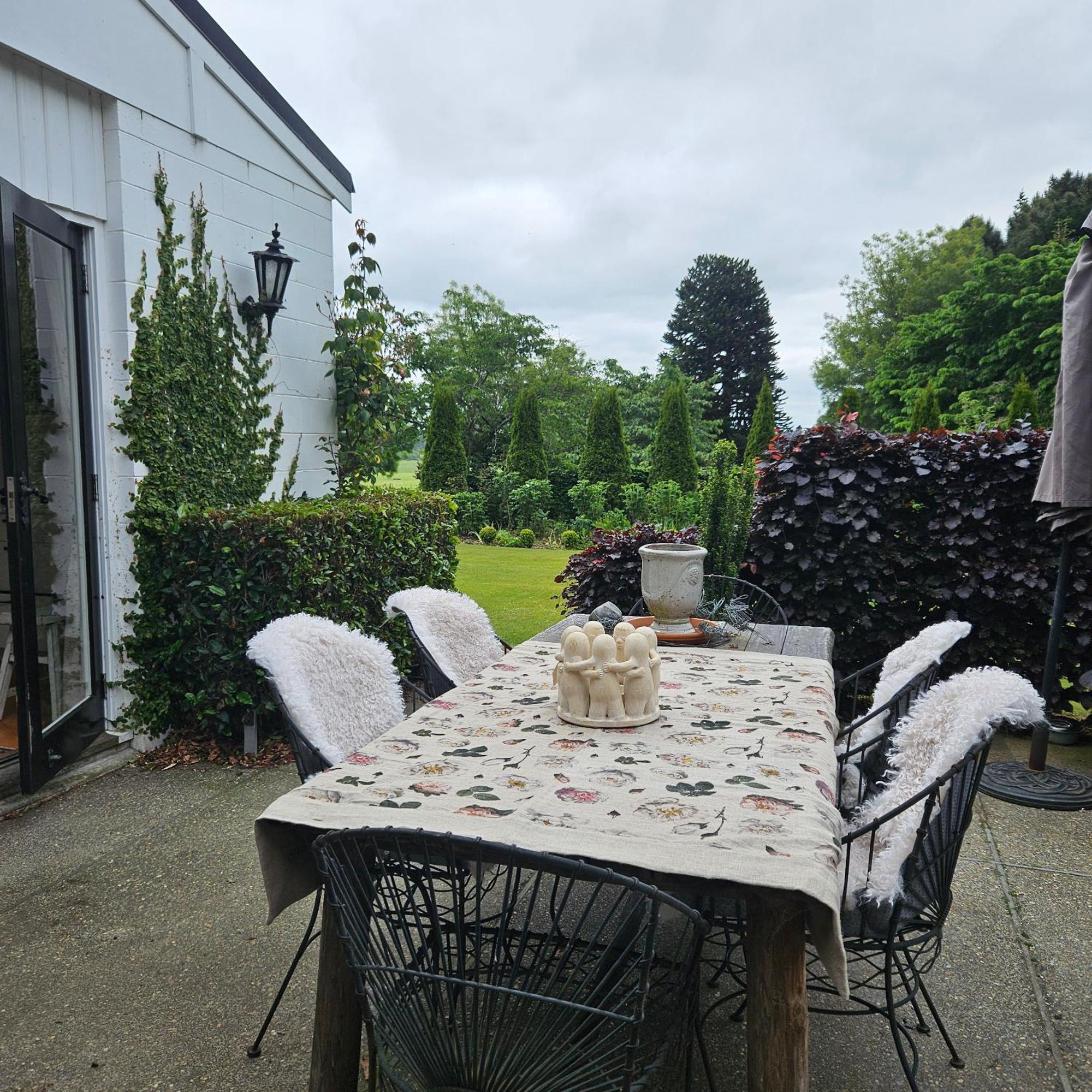 Whiteacres Bed and Breakfast Invercargill Exteriör bild